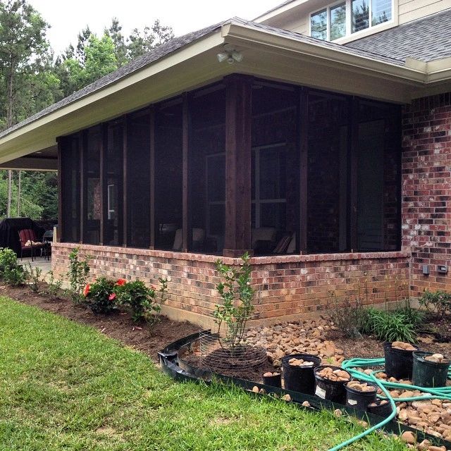 Experience the Best of Texas Outdoors with Custom Screen Rooms
